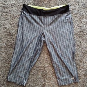 Avia Cropped Workout Pants